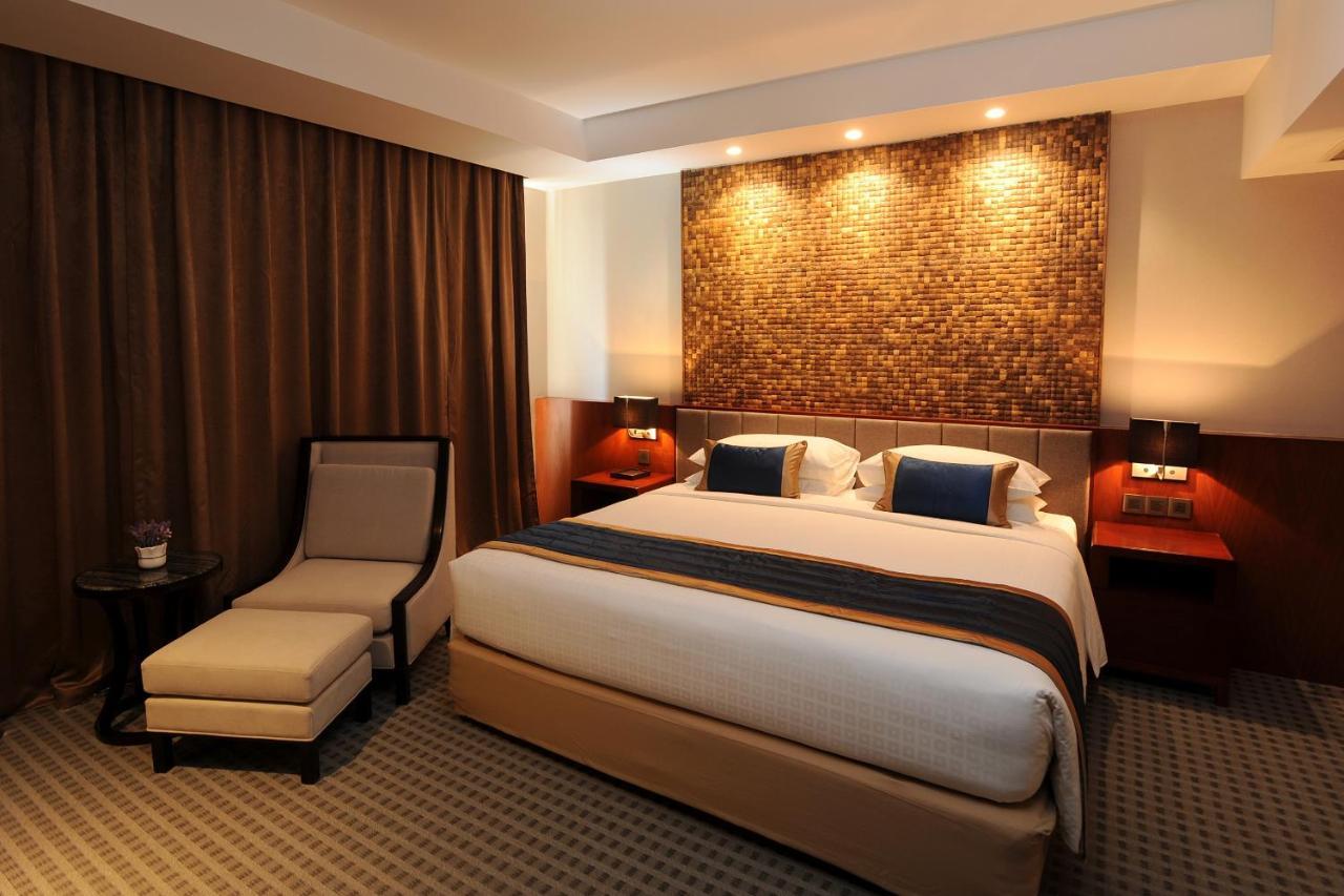 Yangon Thanlwin Hotel Dış mekan fotoğraf