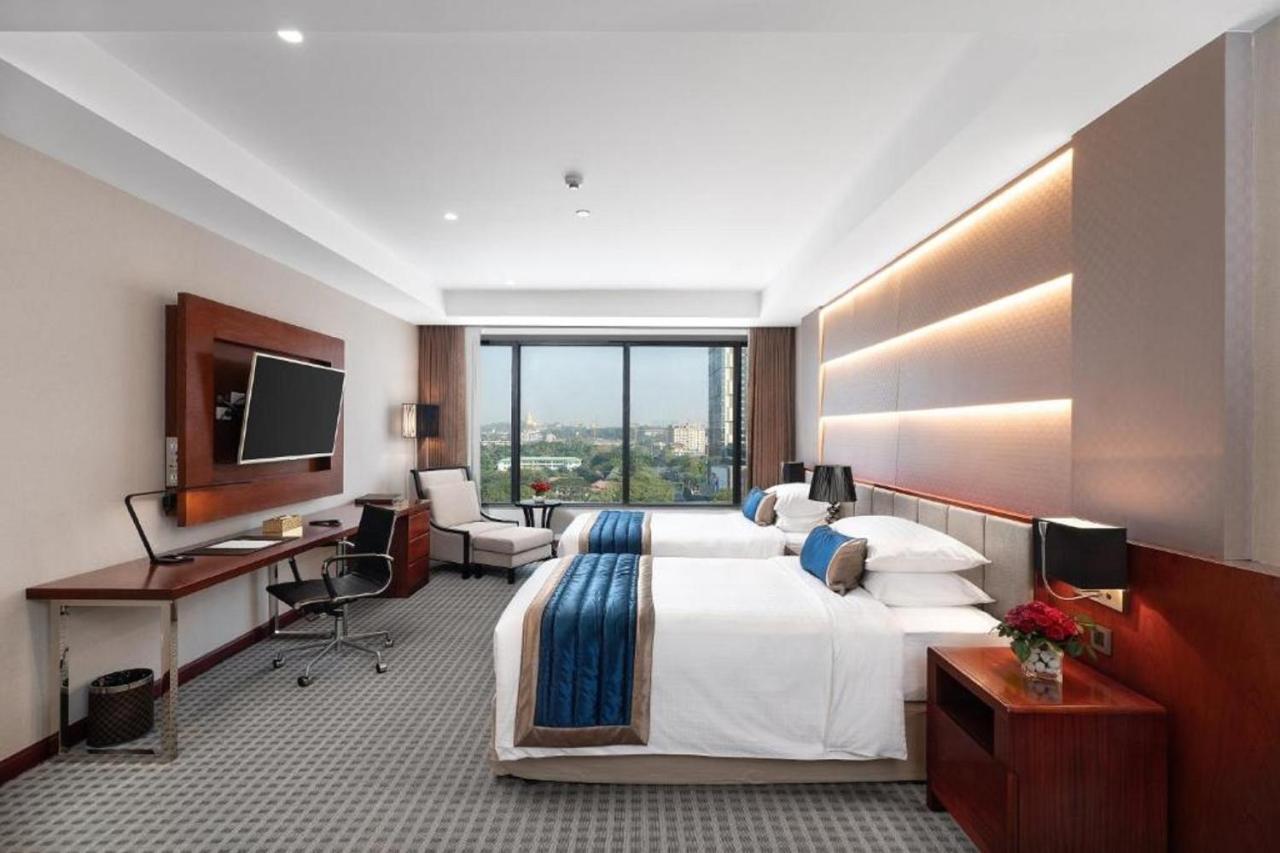 Yangon Thanlwin Hotel Dış mekan fotoğraf