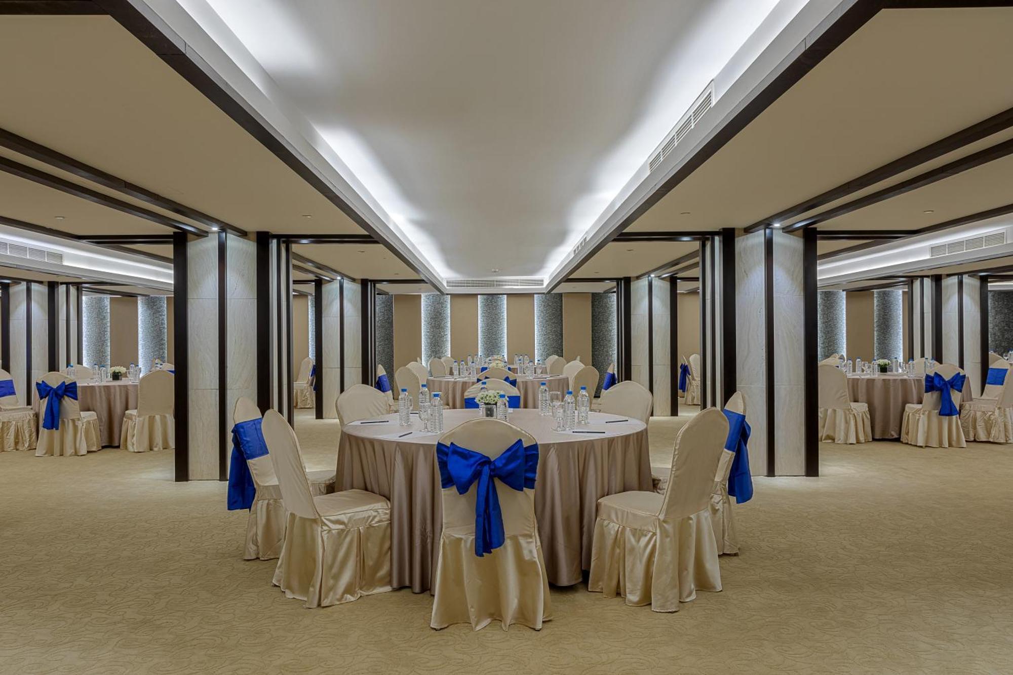 Yangon Thanlwin Hotel Dış mekan fotoğraf